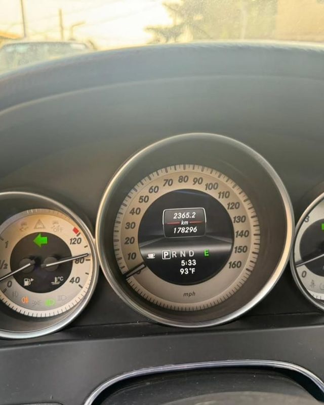 Thumbnail 3 of 2011 Lexus ES